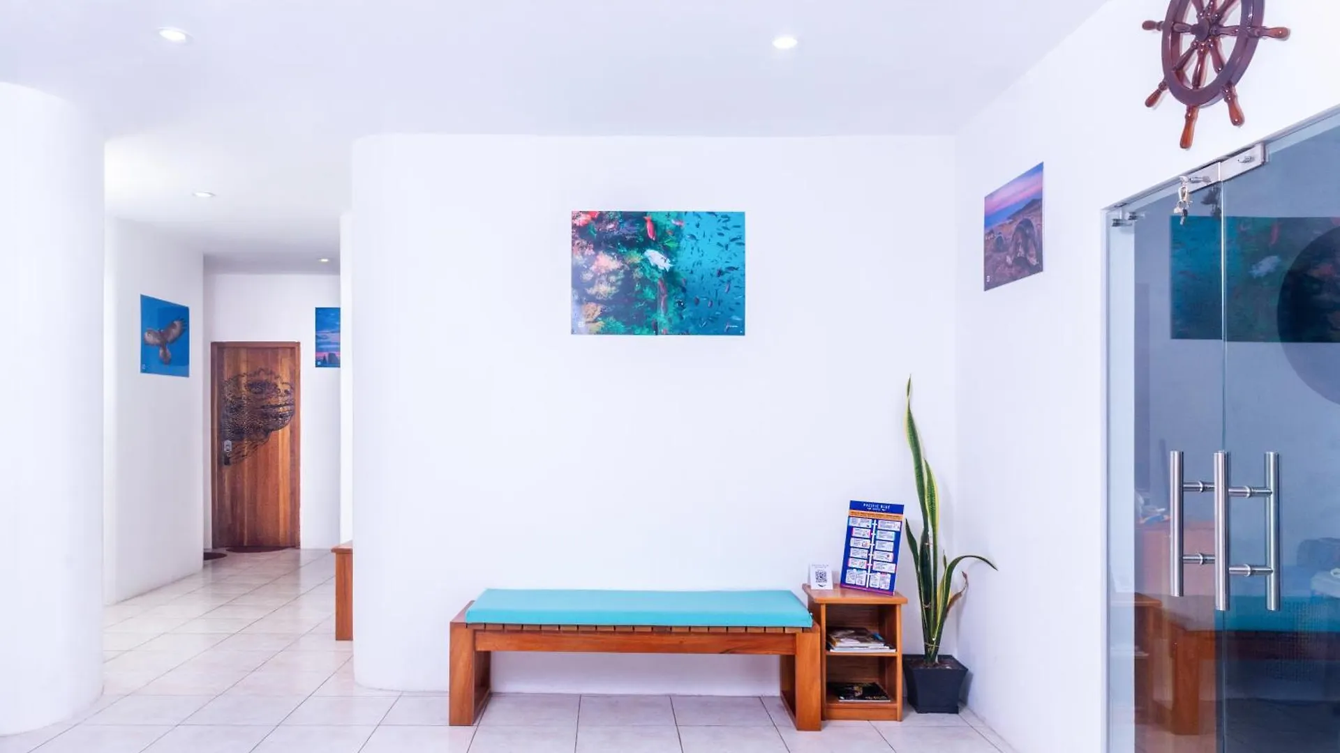 Bed and Breakfast Pacific Blue House Puerto Ayora  Ecuador