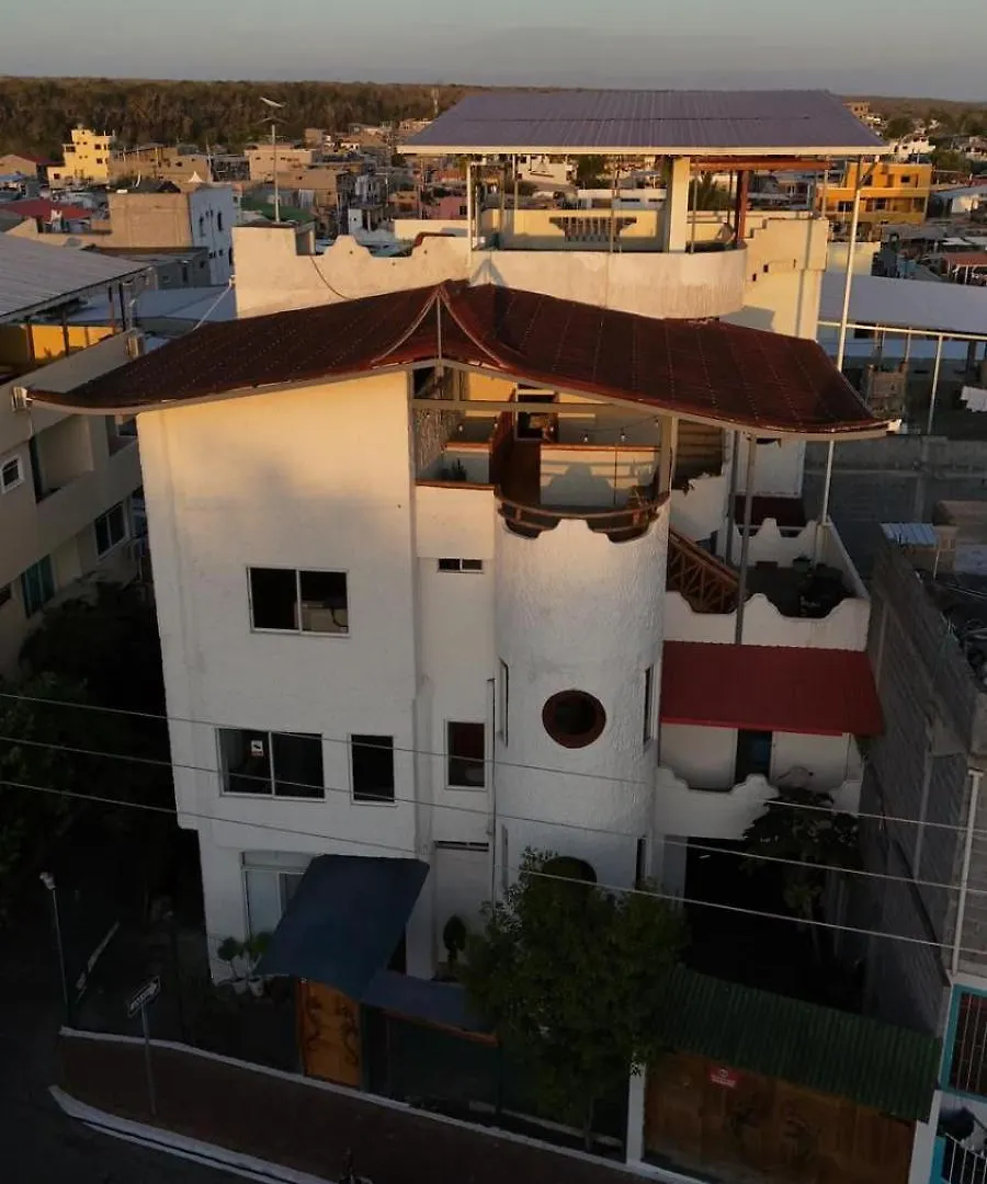 Bed and Breakfast Pacific Blue House Puerto Ayora  Bed & Breakfast Puerto Ayora (Galapagos Islands)