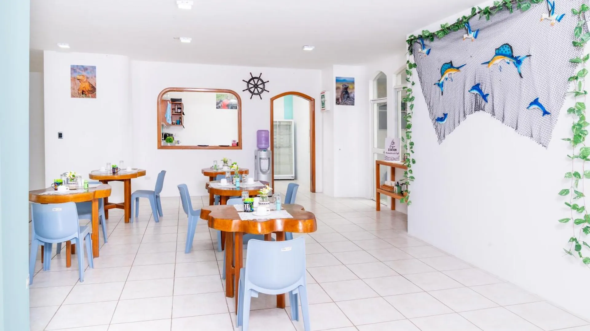 Bed and Breakfast Pacific Blue House Puerto Ayora  Bed & Breakfast